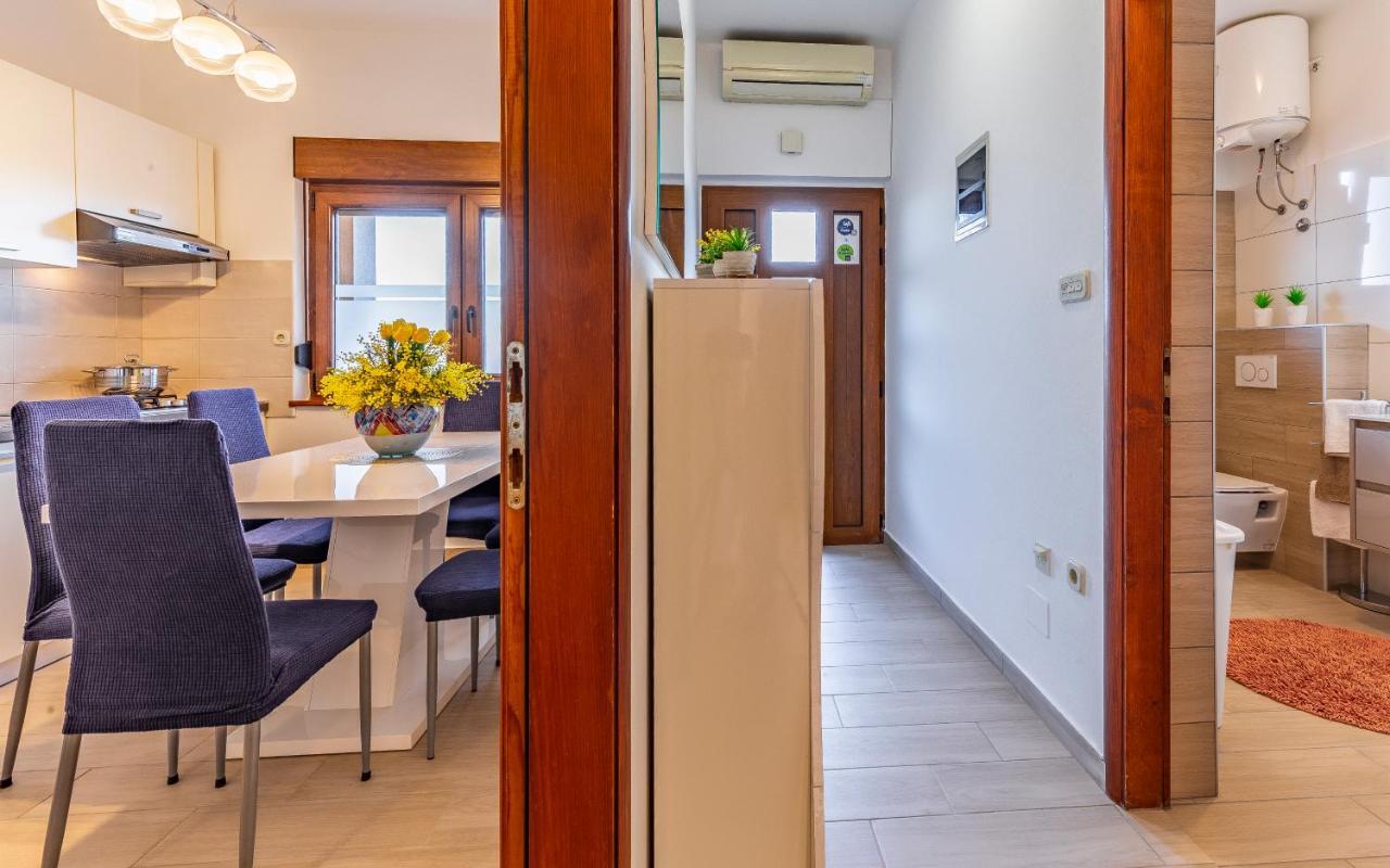 Sweet House With Free Parking Villa Pula Ngoại thất bức ảnh