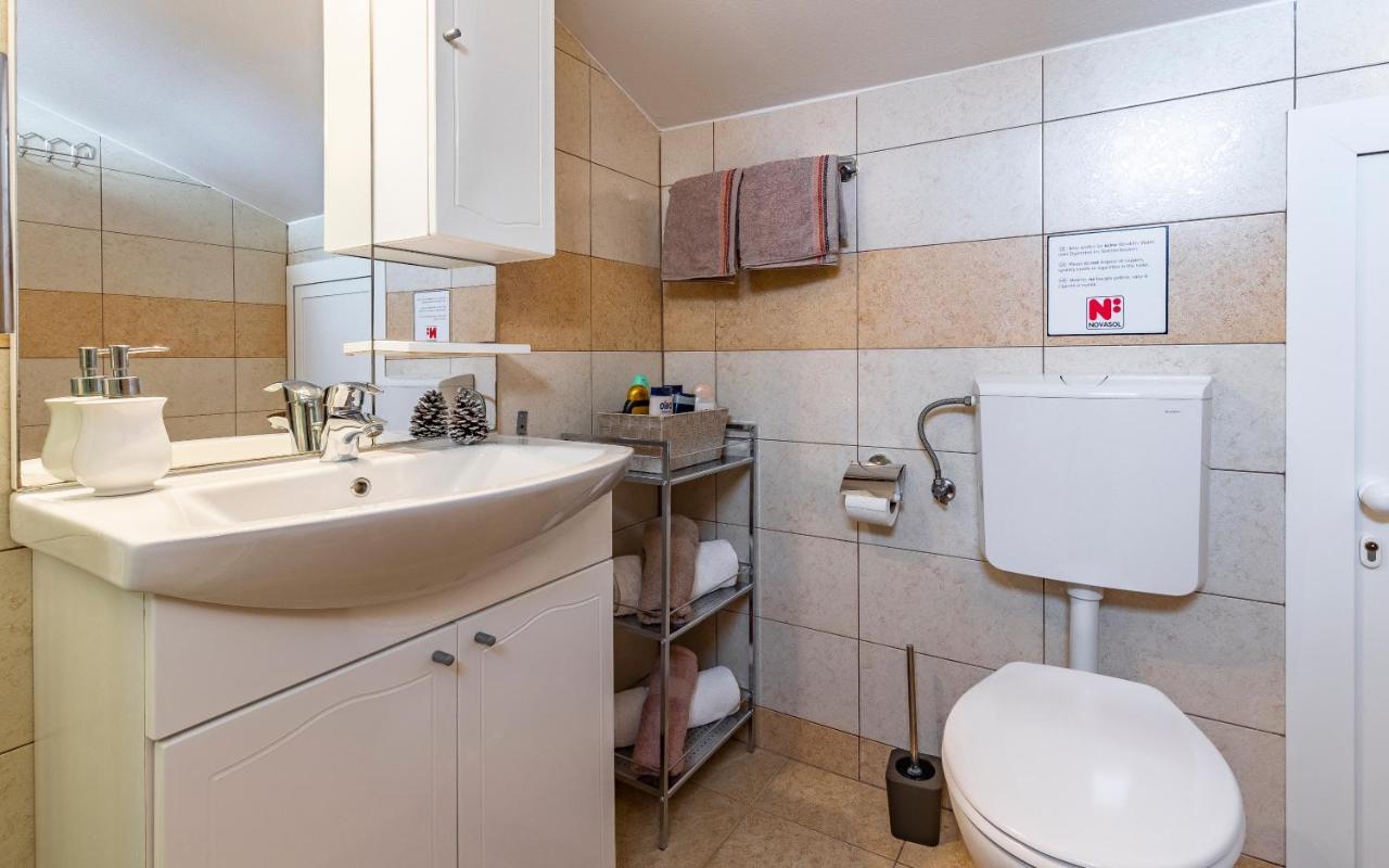 Sweet House With Free Parking Villa Pula Ngoại thất bức ảnh