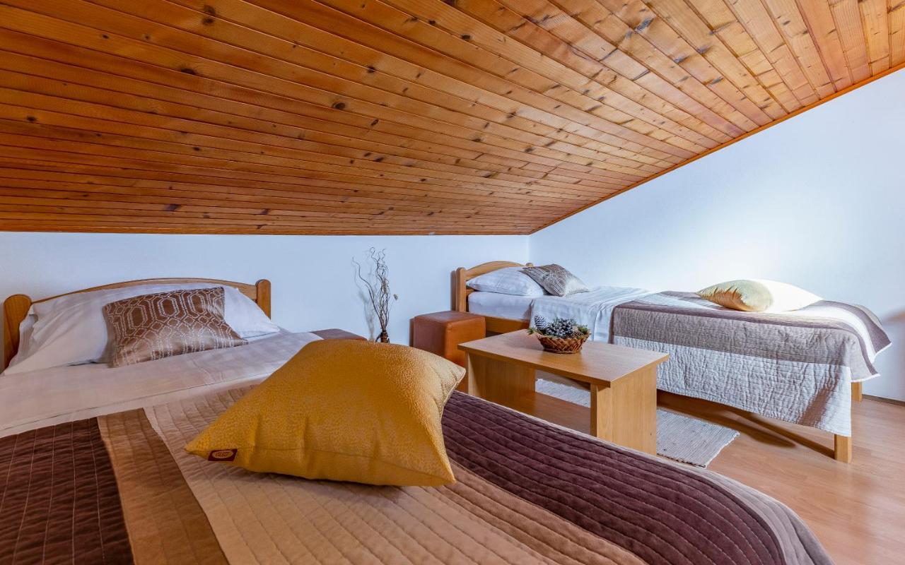 Sweet House With Free Parking Villa Pula Ngoại thất bức ảnh